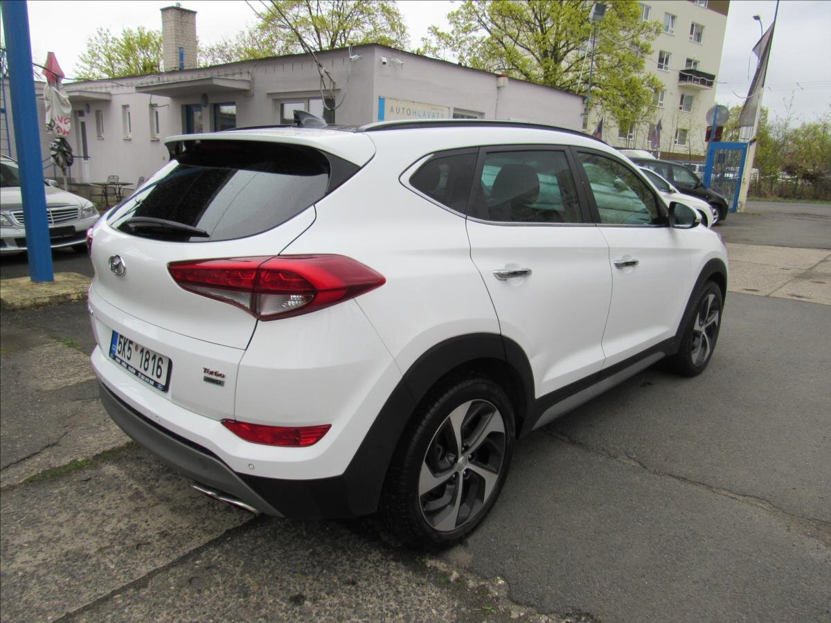Hyundai Tucson SUV / Terénní 1,6 l 130 kw