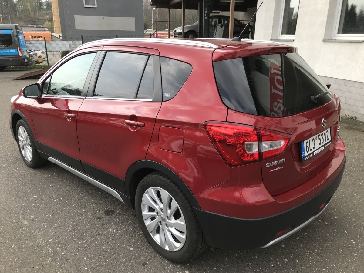 Suzuki SX4 S-Cross SUV / Terénní 1,4 l 95 kw