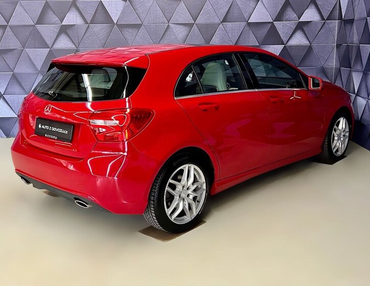 Mercedes-Benz Třídy A Hatchback 1,8 l 80 kw