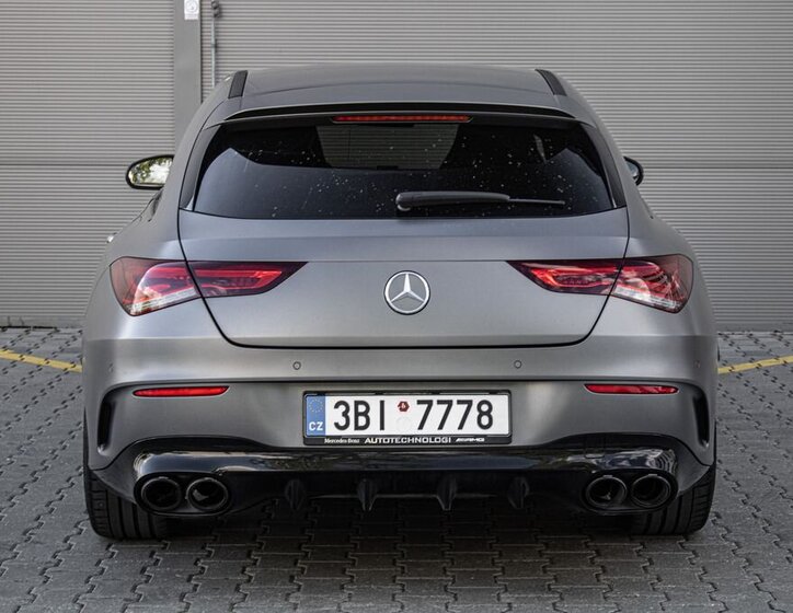Mercedes-Benz CLA Kombi 2,0 l 321 kw