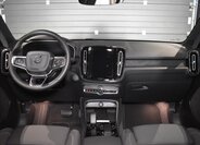 Volvo C40 SUV / Terénní 0,0 185 kw