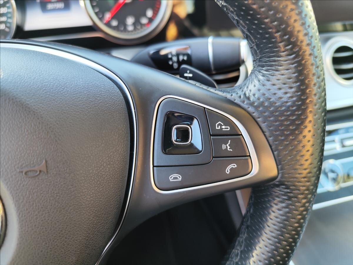 Mercedes-Benz Třídy E