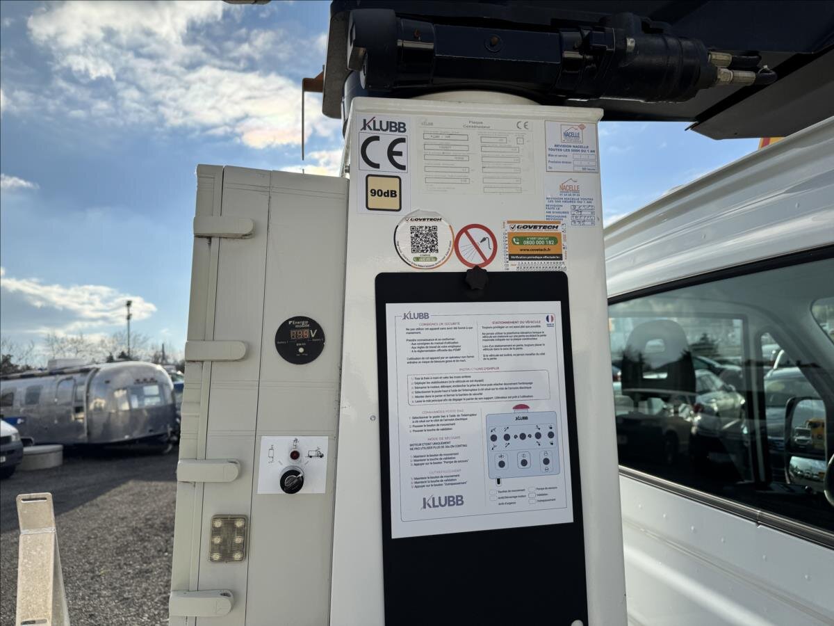 Iveco Daily Ostatní 2,3 l 100 kw