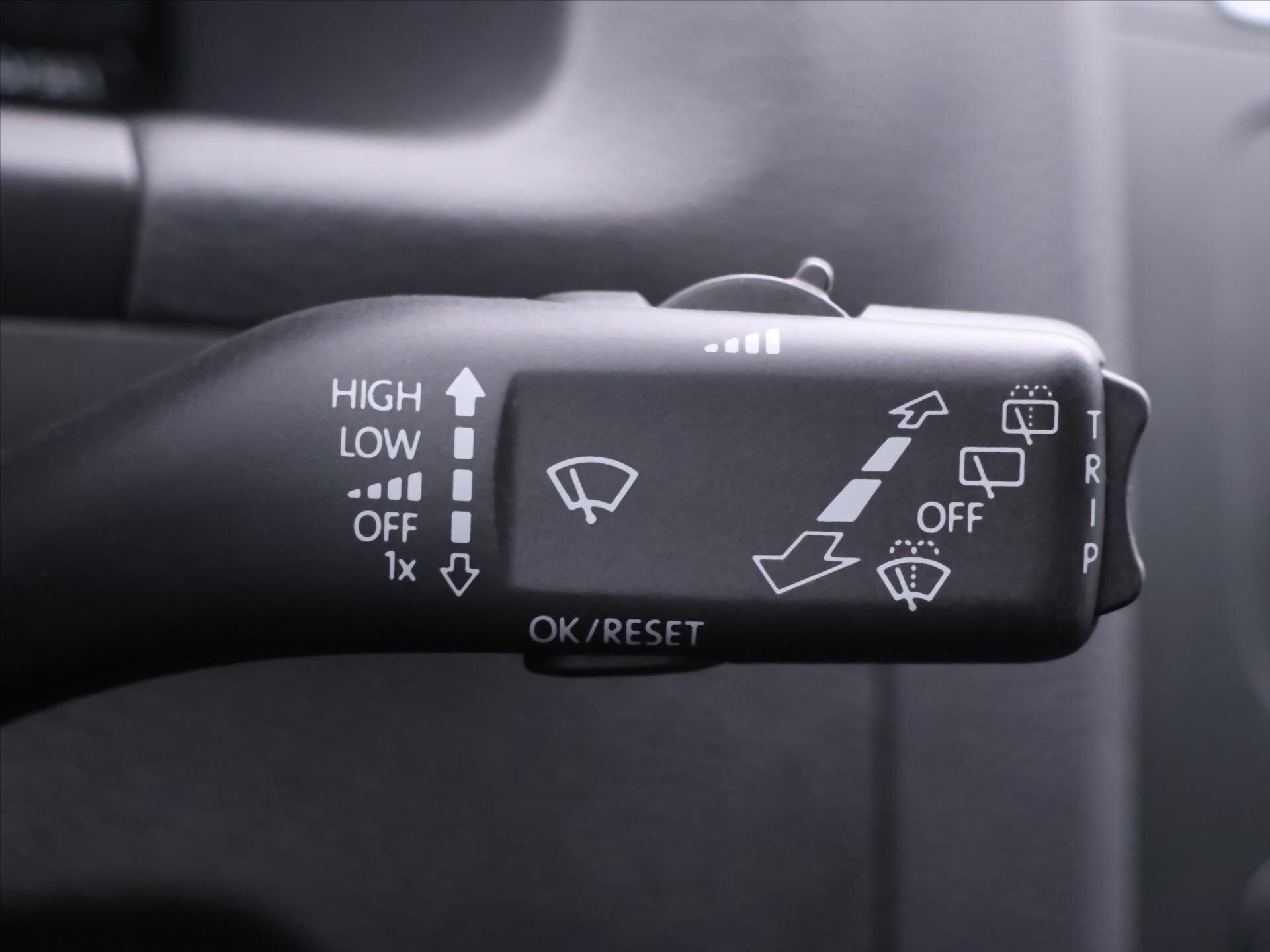 Volkswagen Touran MPV 1,6 l 77 kw