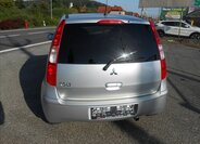 Mitsubishi Colt Hatchback 1,3 l 70 kw