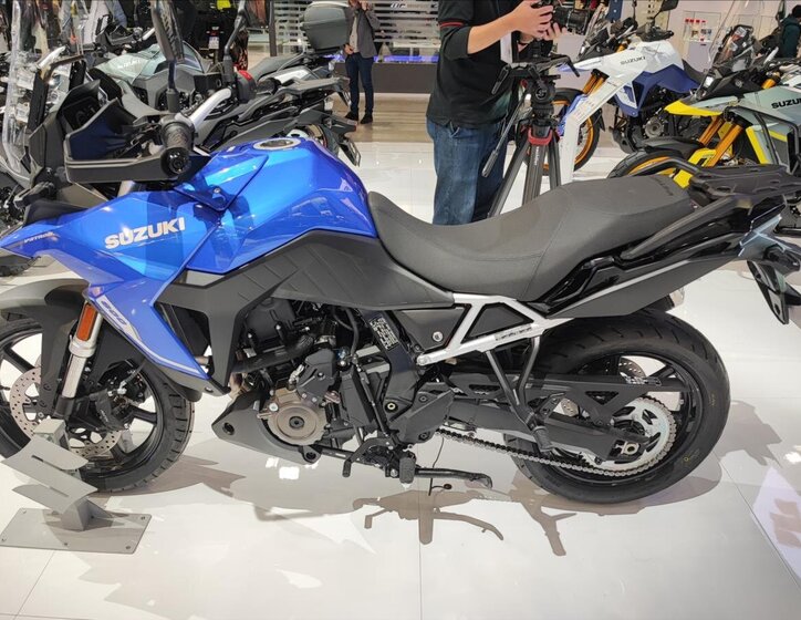 Suzuki Ostatní Ostatní 776,0 62 kw