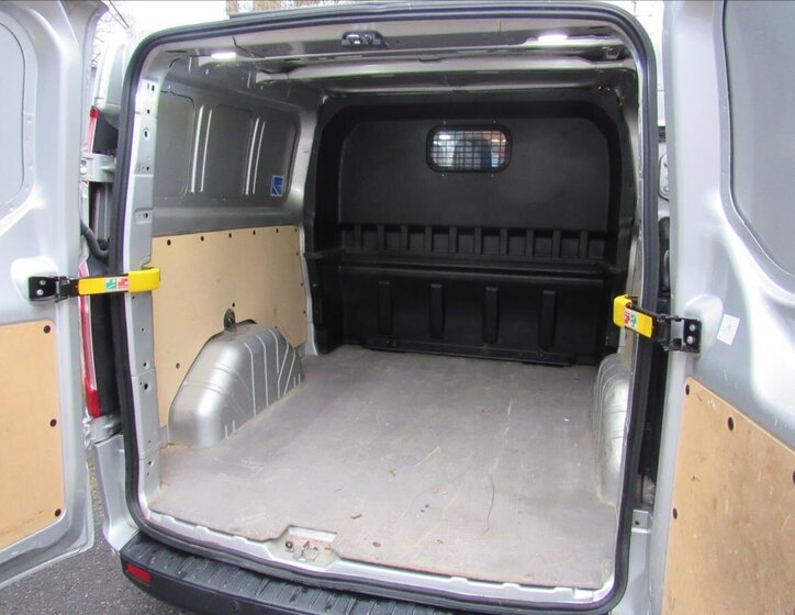 Ford Transit Custom 27