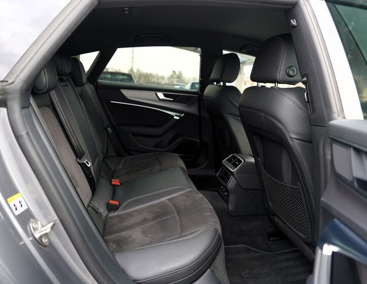 Audi A7 Sedan / Limuzína 3,0 l 210 kw