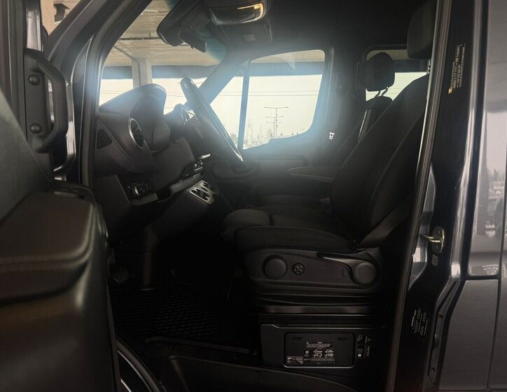 Mercedes-Benz Sprinter VAN / Minibus 2,0 l 140 kw