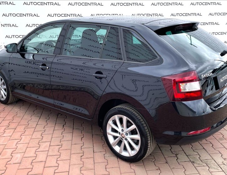 Škoda Rapid Hatchback 999,0 70 kw
