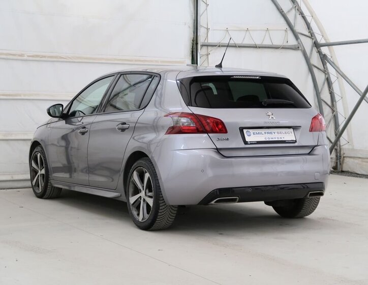 Peugeot 308 Hatchback 1,2 l 81 kw