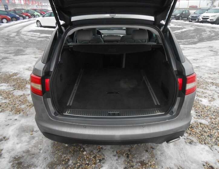 Jaguar XF Kombi 2,2 l 147 kw