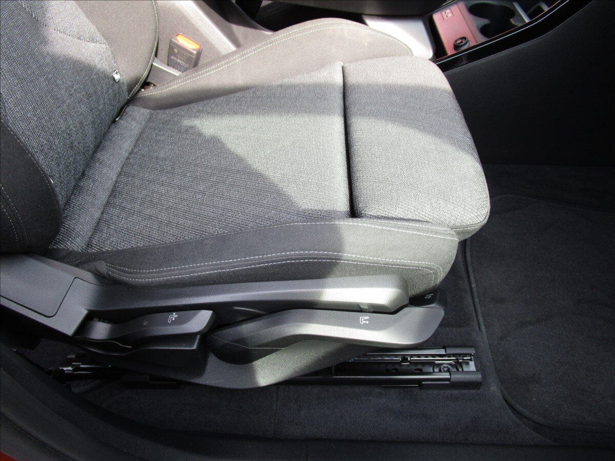 BMW X1 Kombi 1,5 l 110 kw