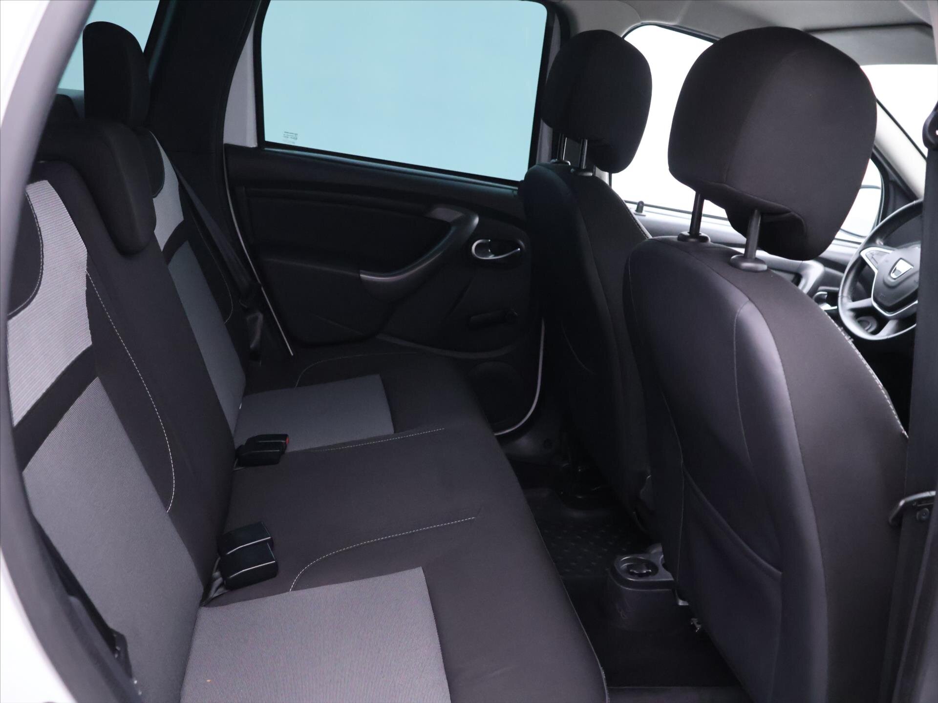 Dacia Duster SUV 1,6 l 84 kw