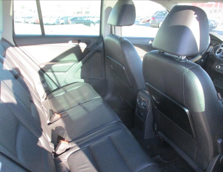 Volkswagen Tiguan SUV 2,0 l 103 kw