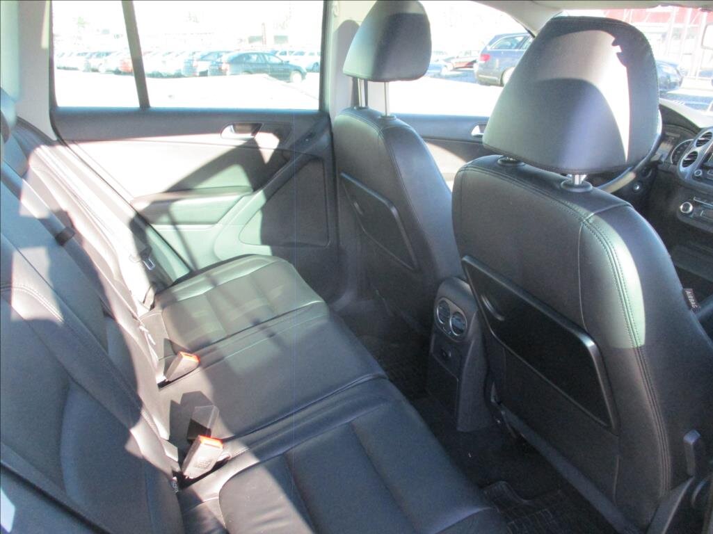 Volkswagen Tiguan SUV 2,0 l 103 kw