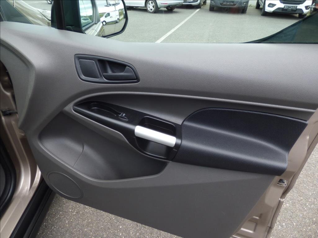 Ford Transit Connect MPV 1,5 l 88 kw