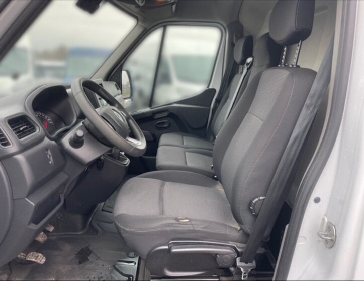 Renault Trafic Skříň 2,3 l 100 kw