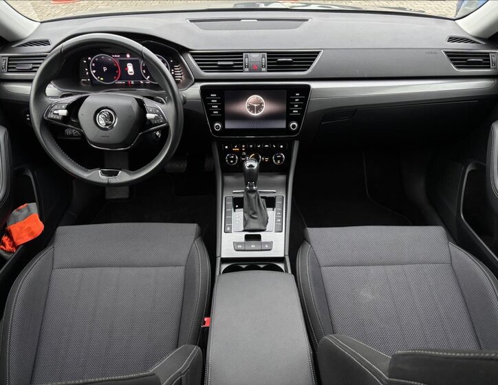 Škoda Superb Kombi 2,0 l 110 kw