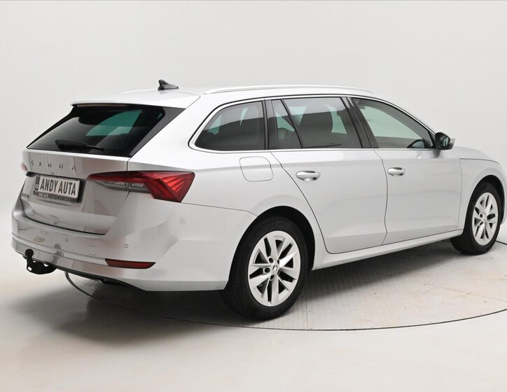 Škoda Octavia Kombi 2,0 l 110 kw