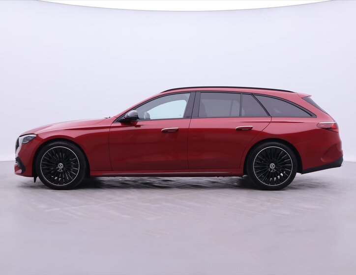 Mercedes-Benz Třídy E Kombi 2,0 l 145 kw