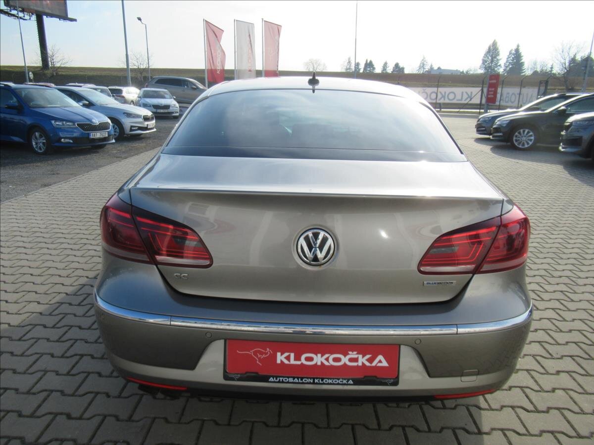 Volkswagen CC Sedan 2,0 l 103 kw
