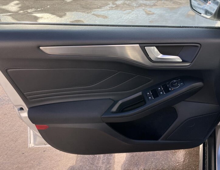 Ford Focus Kombi 1,5 l 88 kw