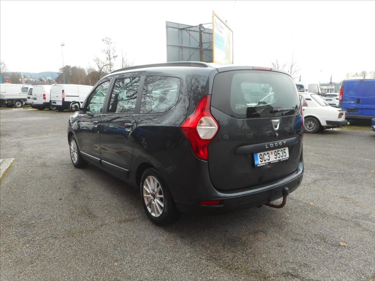 Dacia Lodgy