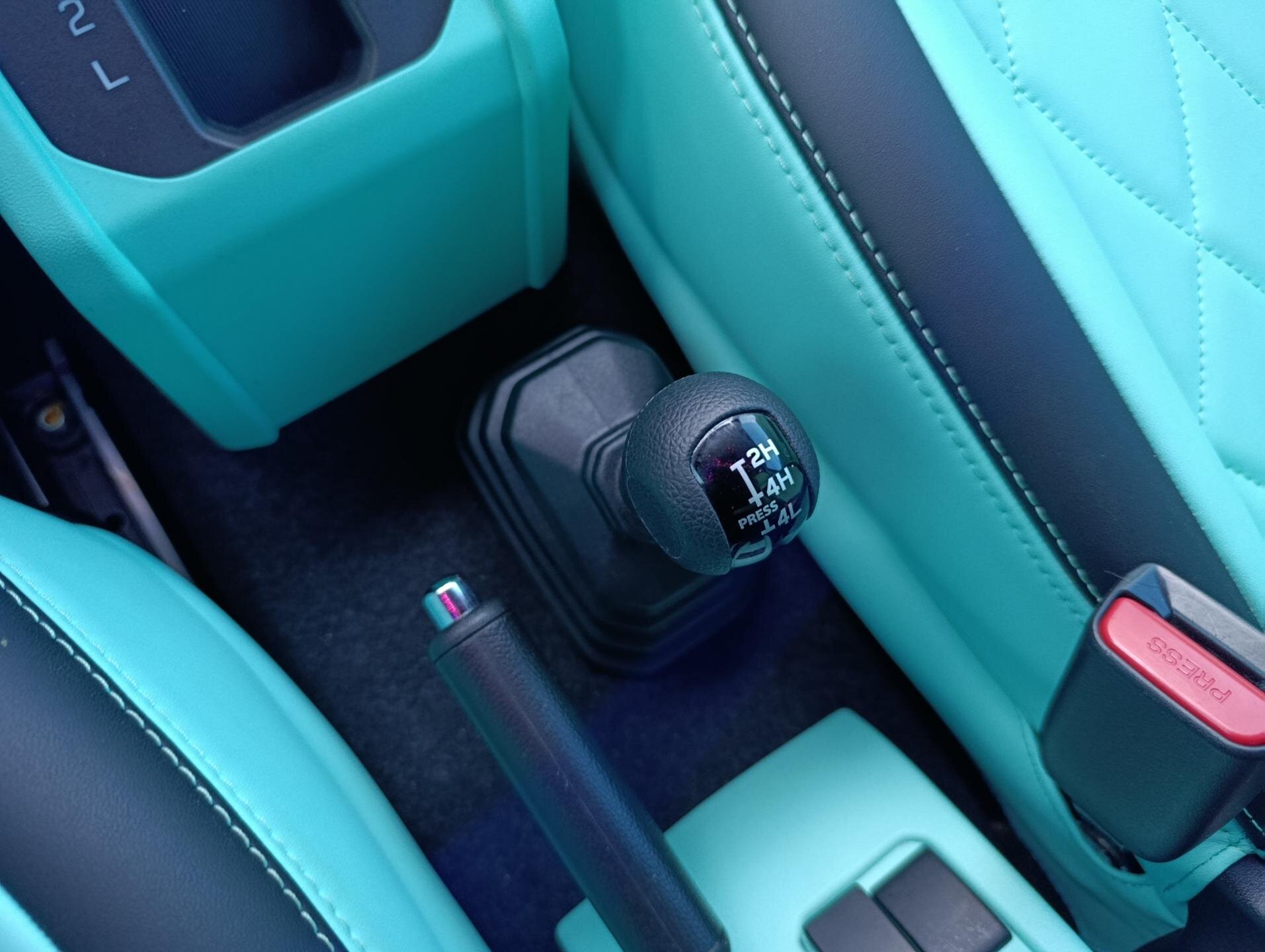 Suzuki Jimny SUV 1,5 l 75 kw