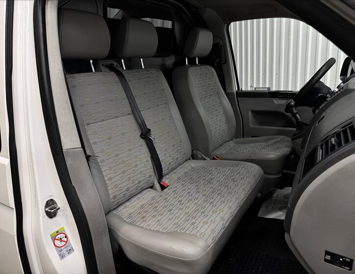 Volkswagen Transporter 27