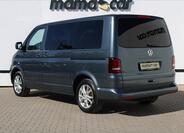 Volkswagen Multivan 5