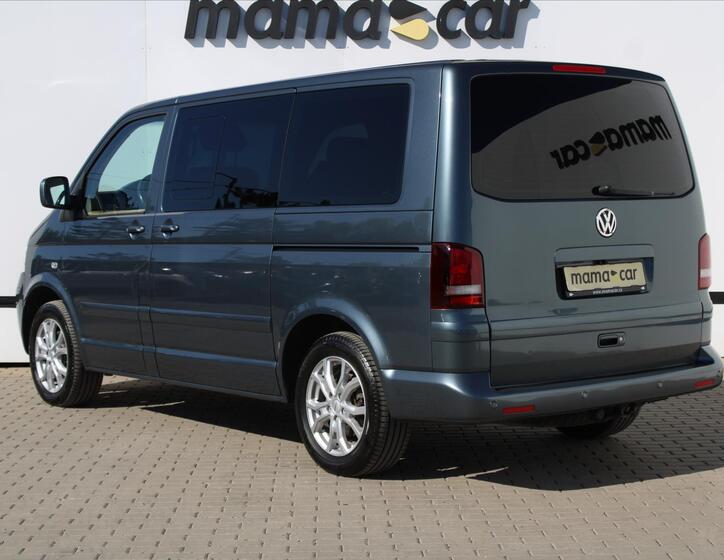 Volkswagen Multivan 5