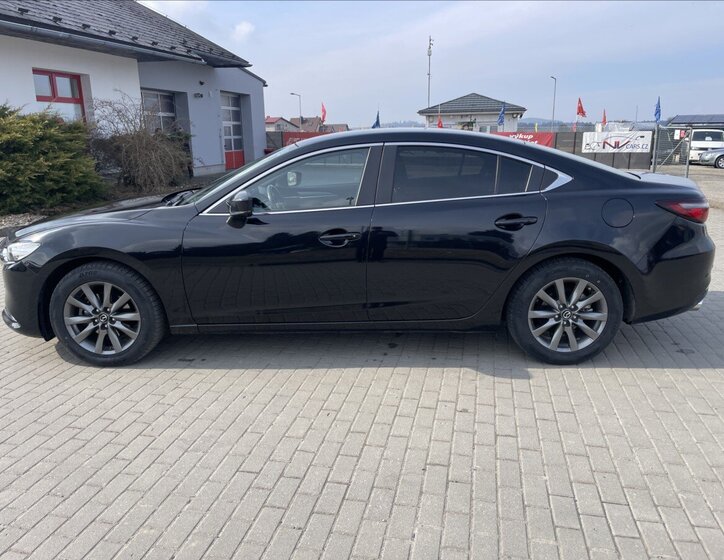 Mazda 6 Sedan / Limuzína 2,0 l 121 kw