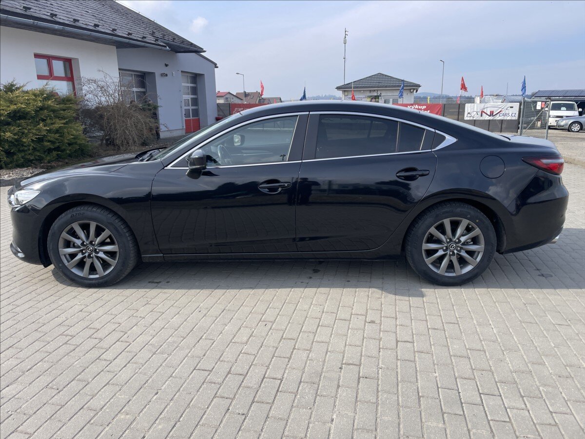 Mazda 6 Sedan / Limuzína 2,0 l 121 kw