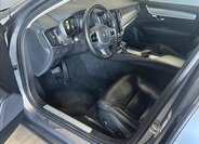Volvo V90 9