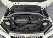 BMW X1 Kombi 1,5 l 103 kw