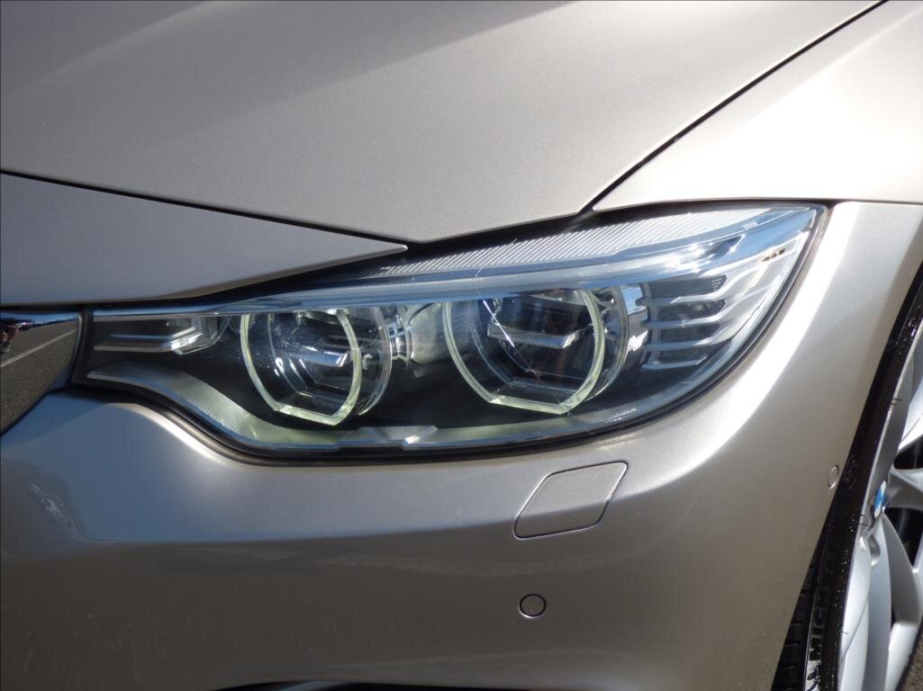 BMW Řada 4 Kabriolet 3,0 l 225 kw