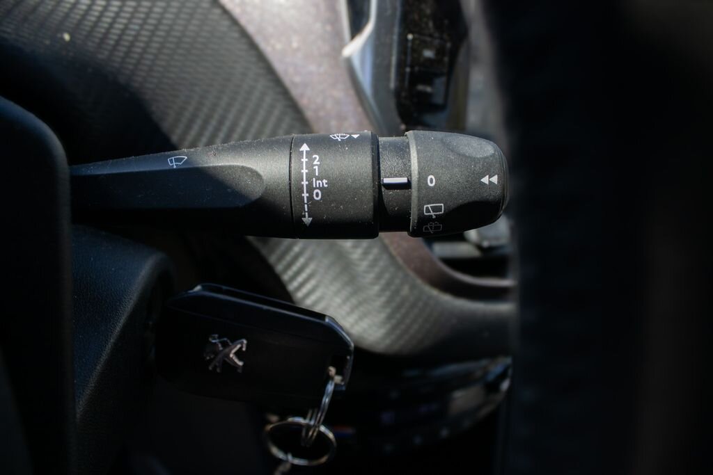 Peugeot 2008 SUV / Terénní 1,2 l 60 kw