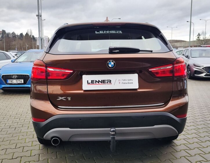 BMW X1 6