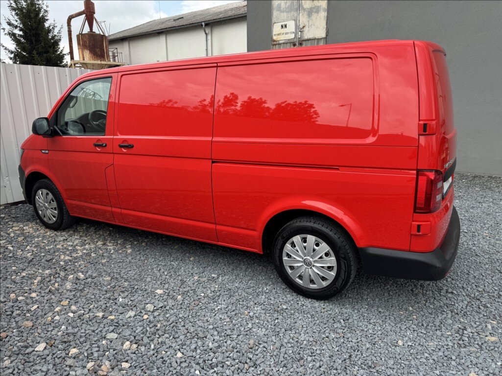 Volkswagen Transporter Skříň 2,0 l 110 kw