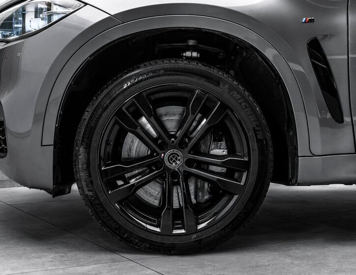 BMW X6 SUV / Terénní 3,0 l 280 kw