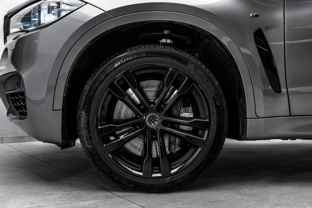 BMW X6 SUV / Terénní 3,0 l 280 kw