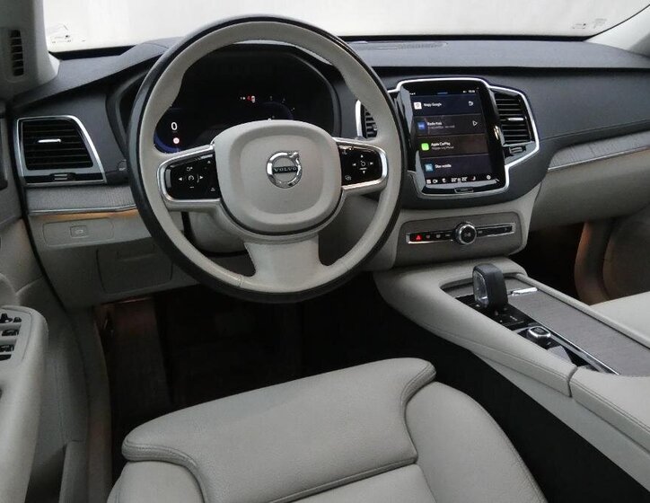 Volvo XC90 5