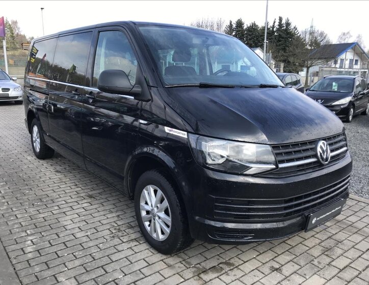 Volkswagen Transporter Kombi 2,0 l 110 kw