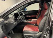 Lexus RX 500h SUV 2,4 l 273 kw