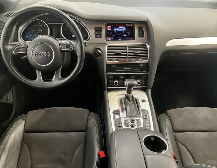 Audi Q7 SUV 3,0 l 180 kw