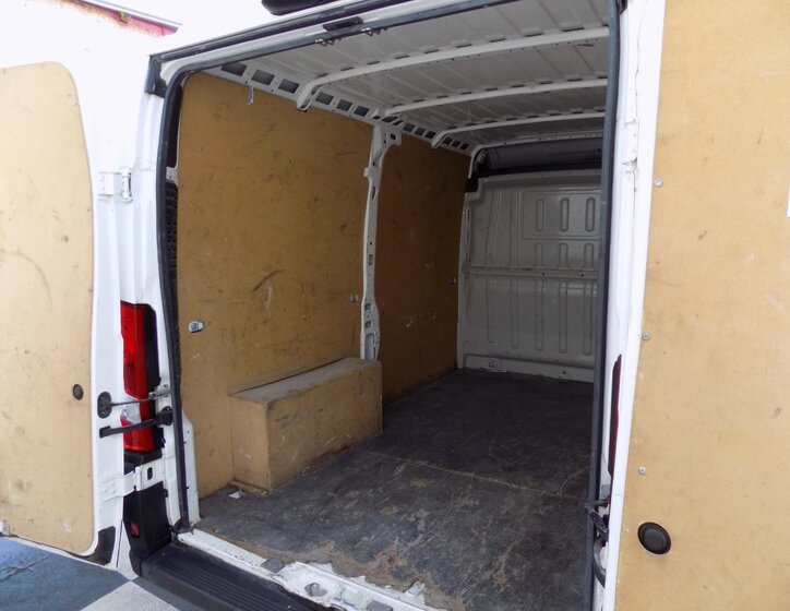 Peugeot Boxer 9