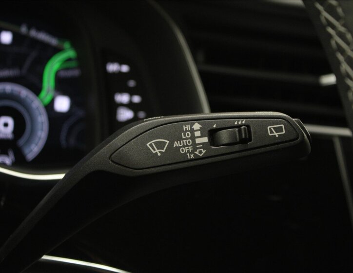 Audi Q7 SUV 3,0 l 210 kw