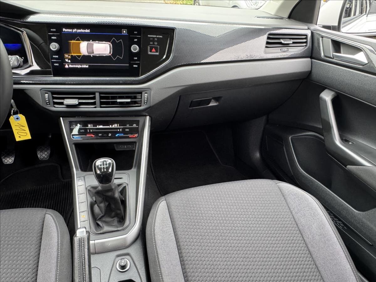 Volkswagen Polo Hatchback 999,0 70 kw