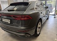 Audi Q8 Hatchback 3,0 l 250 kw